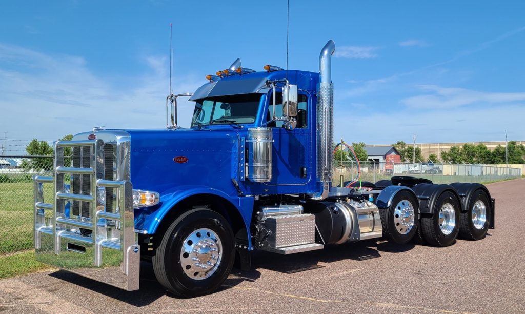 HERD Grille Guards, Cab Racks & Truck Accessories, Semi-Truck Grille Guards