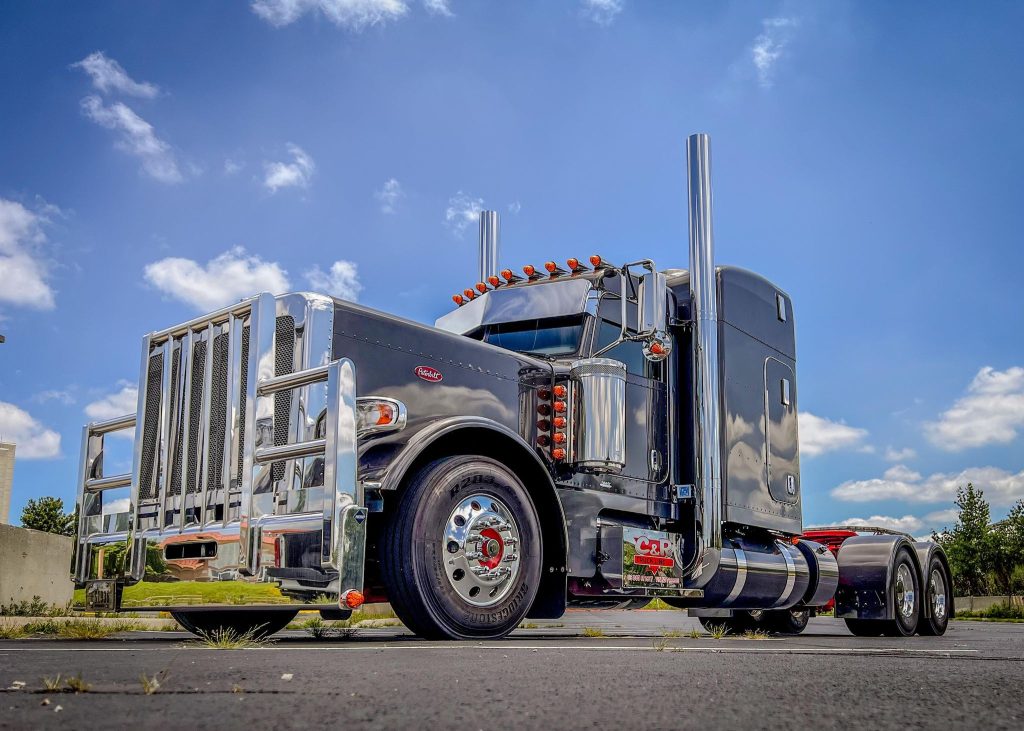 HERD Grille Guards, Cab Racks & Truck Accessories, Semi-Truck Grille Guards